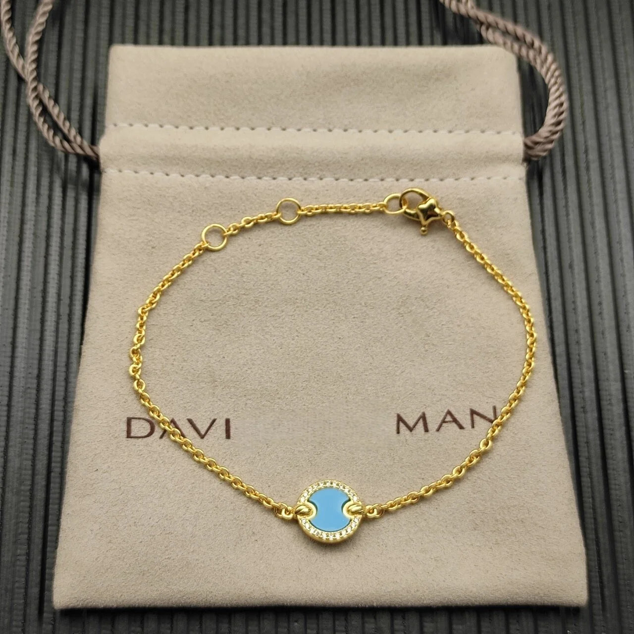 Necklace and Bracelet Set Gold