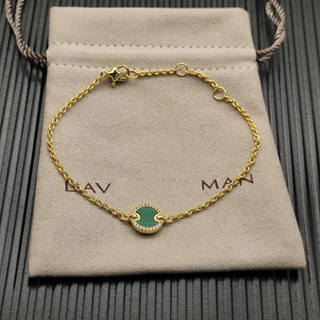 Necklace and Bracelet Set Gold