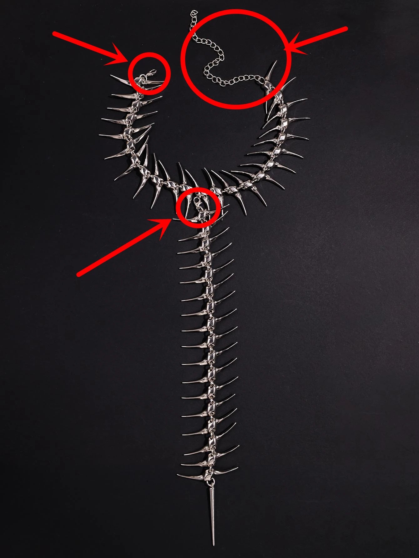 Necklace Thorn Skeleton