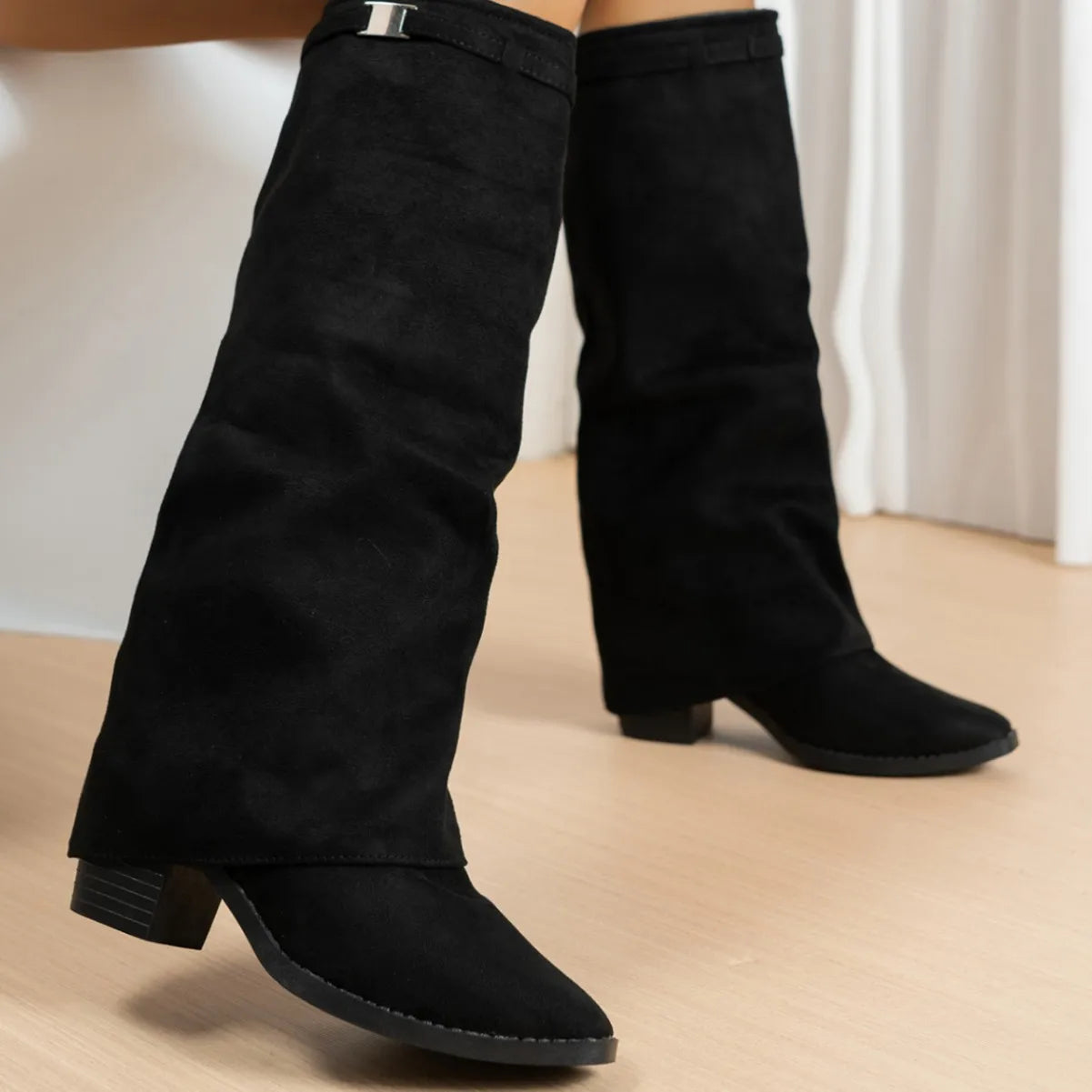 Women's Boots Pointed Toe Metal Buckle