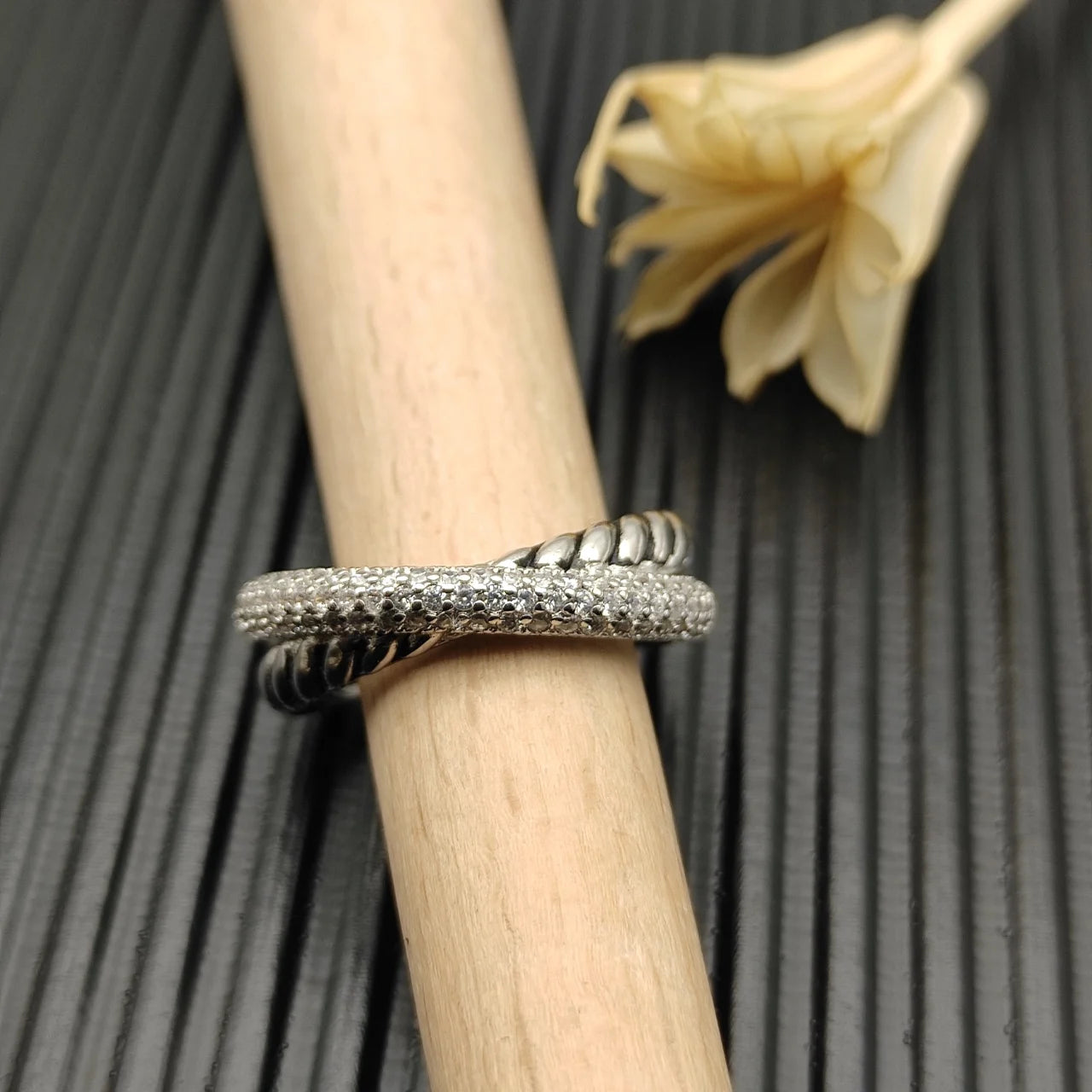 Rings None Collection Zircon
