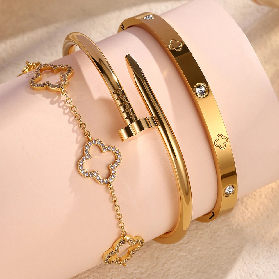 Bracelet Cuff Gold Plated Four Leaf Flower