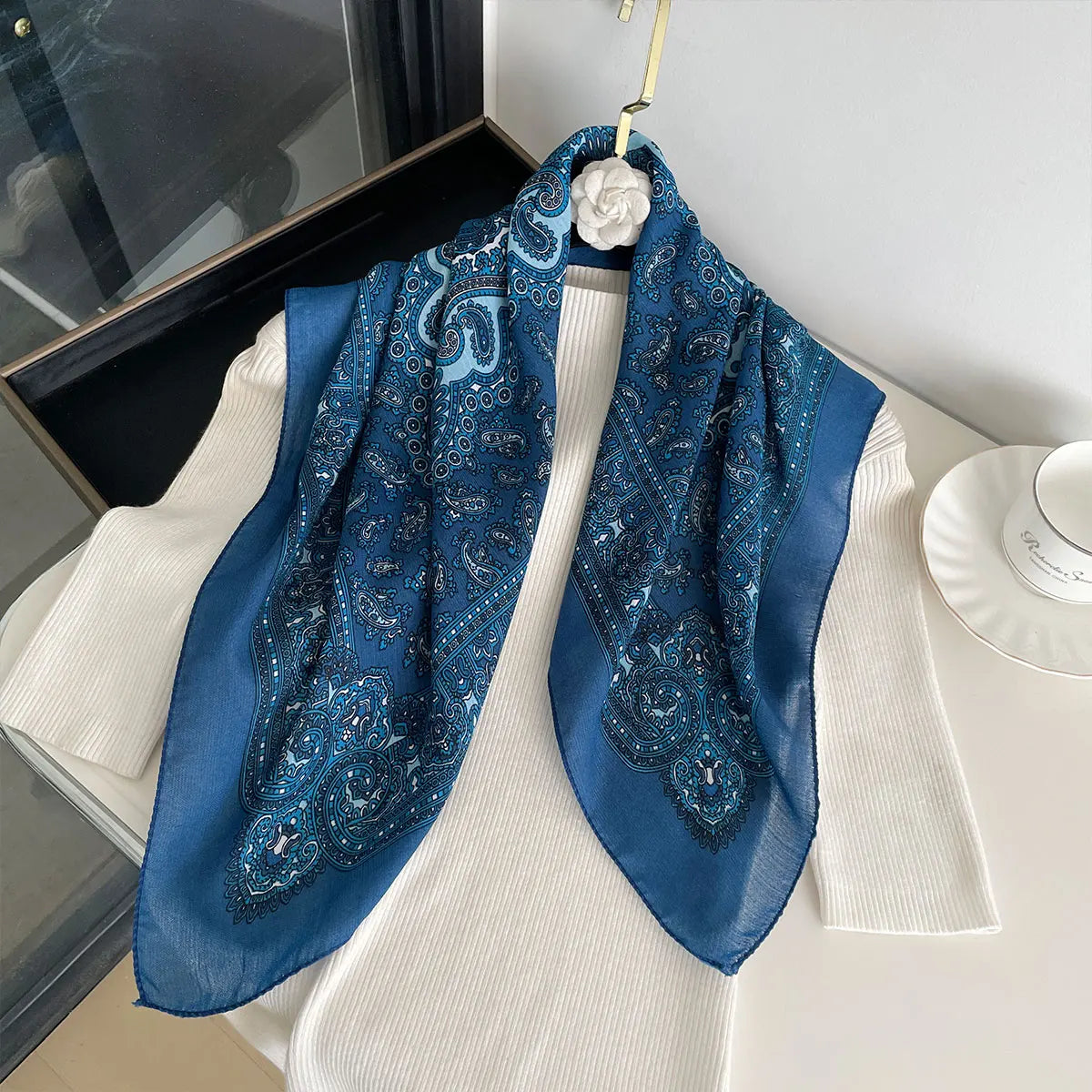 Scarf Paisley Print Square Shawl