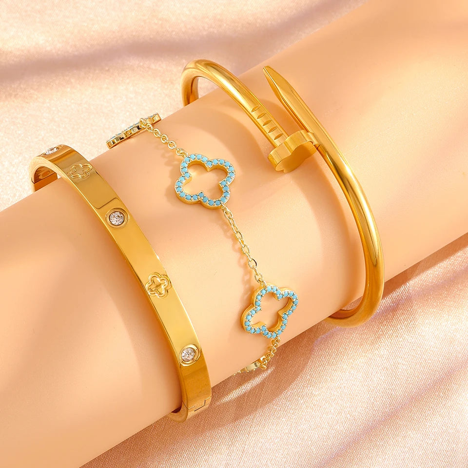 Bracelet Cuff Gold Plated Four Leaf Flower