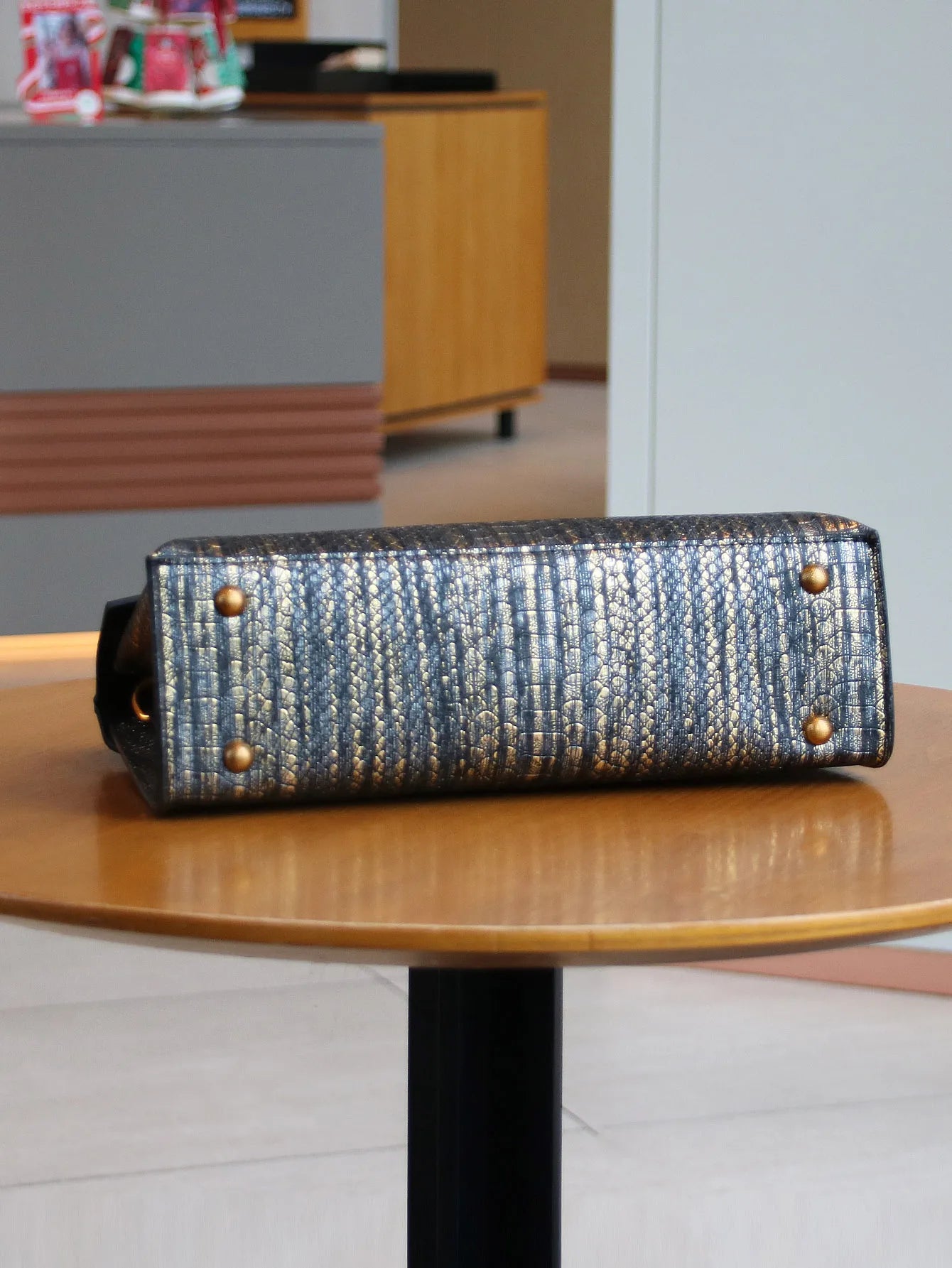 Handbag Leather