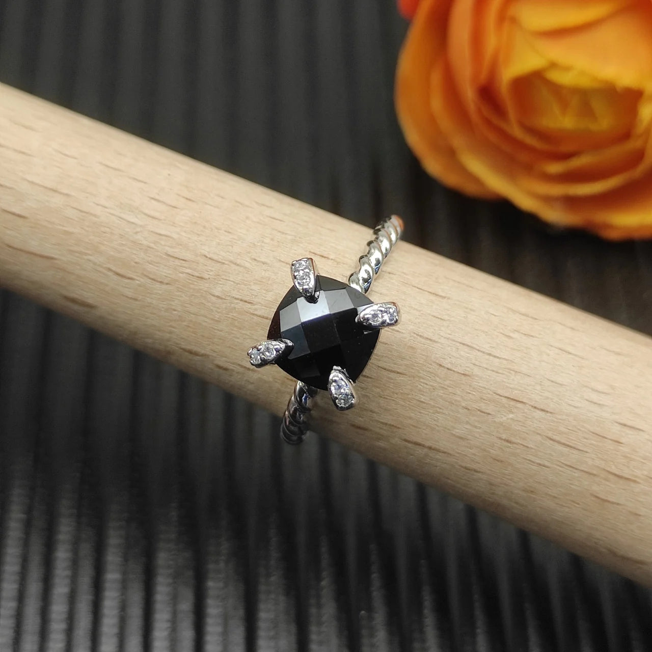 Rings None Collection Zircon