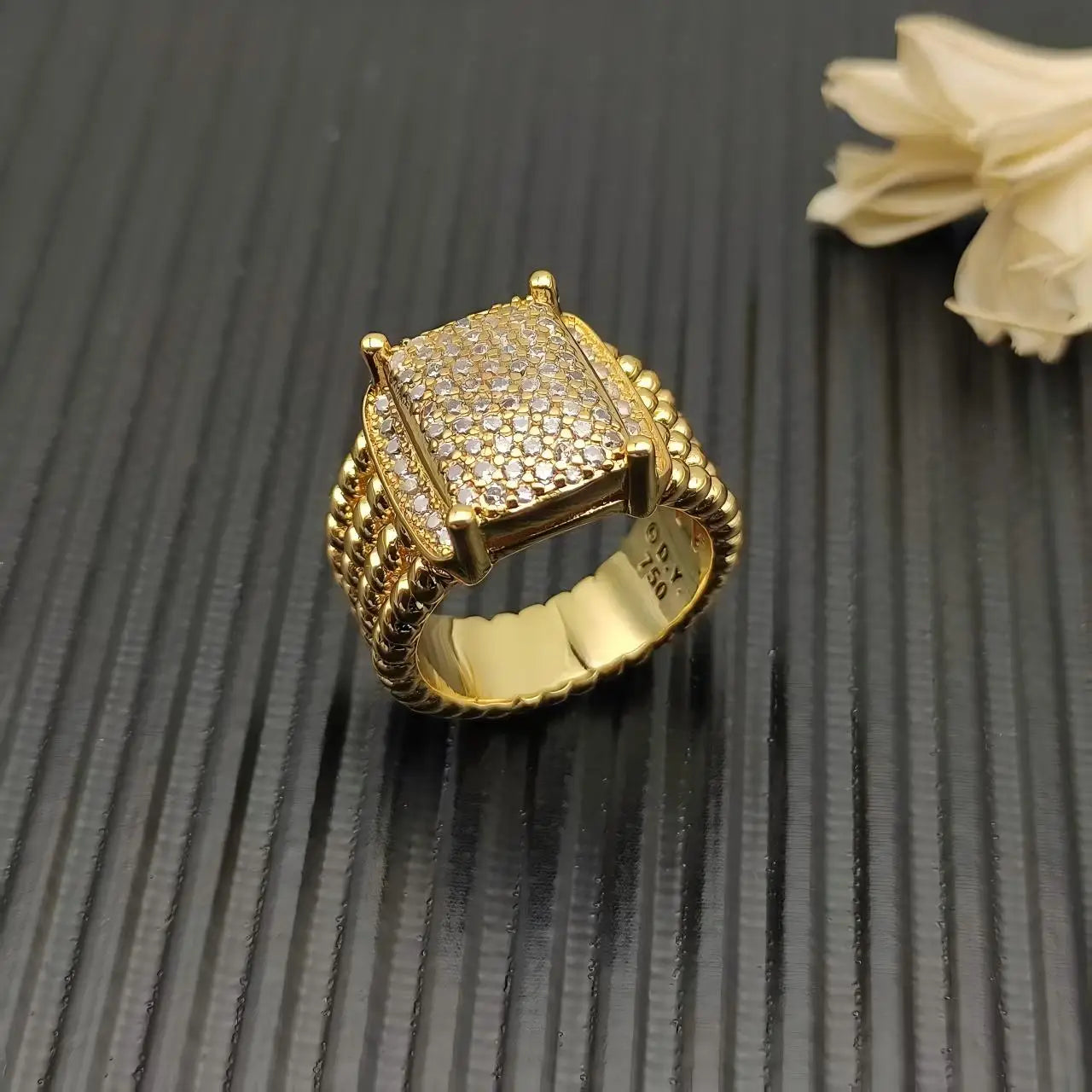 Ring Spiral Design Colored Crystal