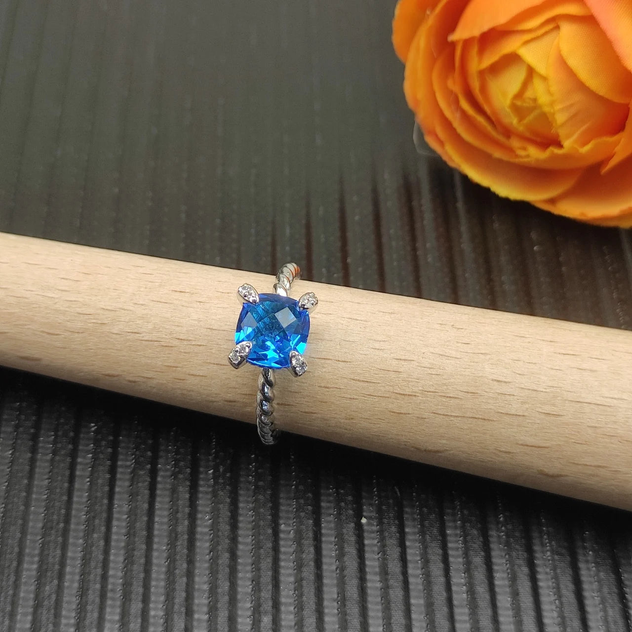Rings None Collection Zircon