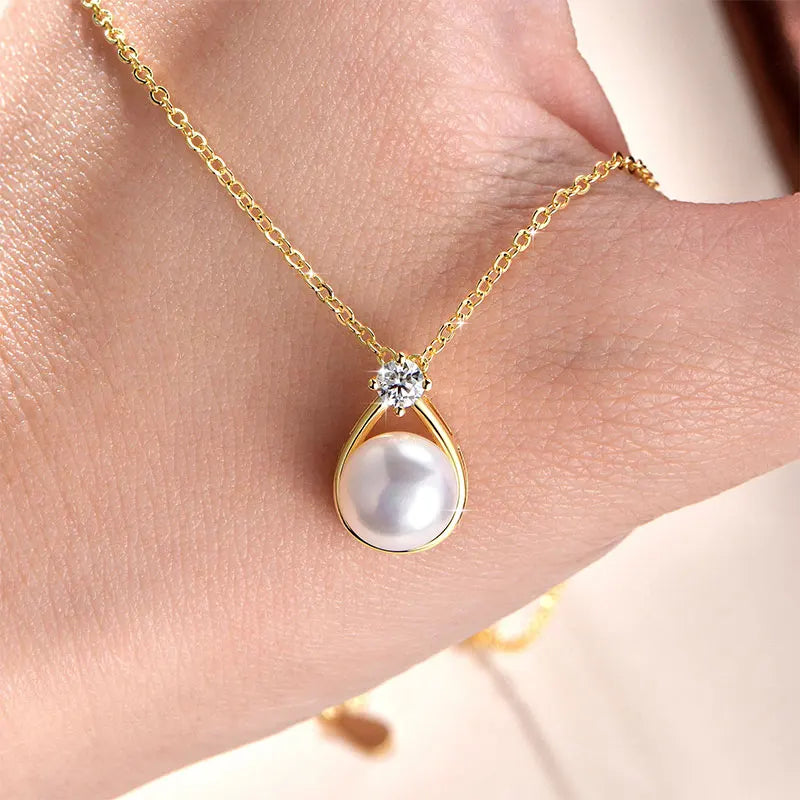 Pearl Moissanite Necklace 14K Gold Freshwater