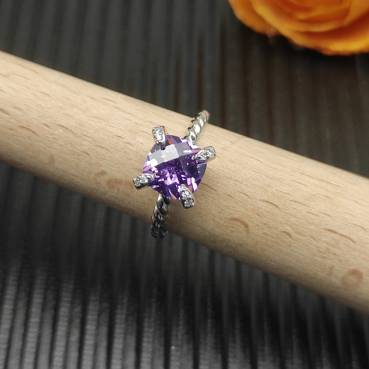 Rings None Collection Zircon