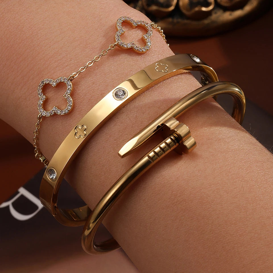 Bracelet Cuff Gold Plated Four Leaf Flower