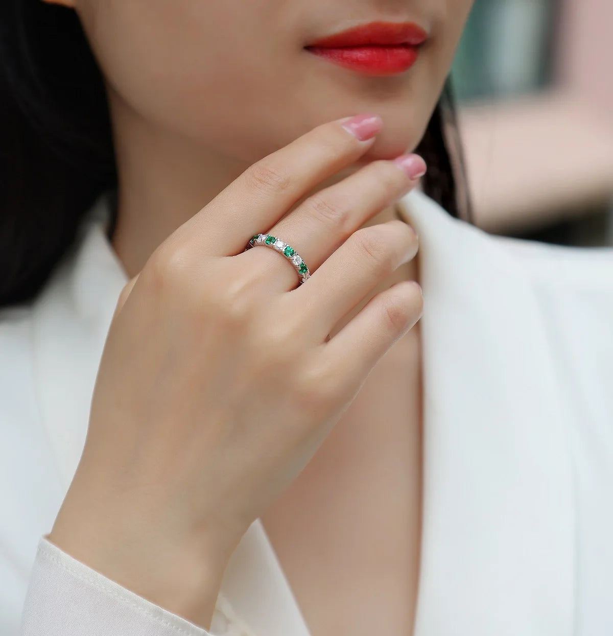 925 Silver Ring with Alternating Moissanite & Green Emeralds