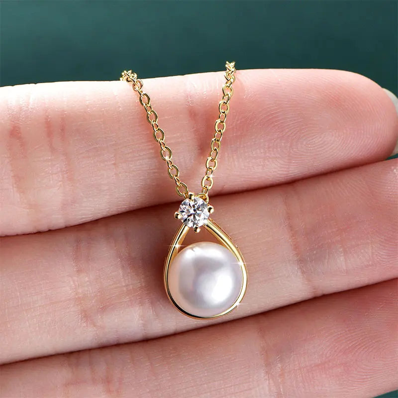 Pearl Moissanite Necklace 14K Gold Freshwater