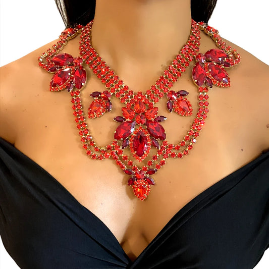 Exaggerated Crystal Choker