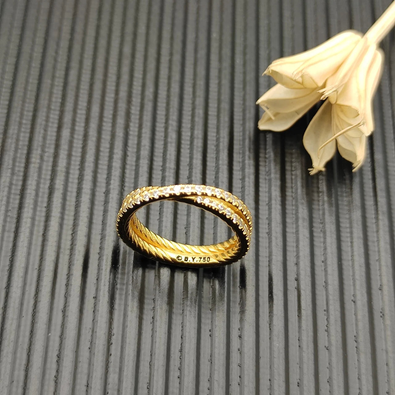 Rings None Collection Zircon