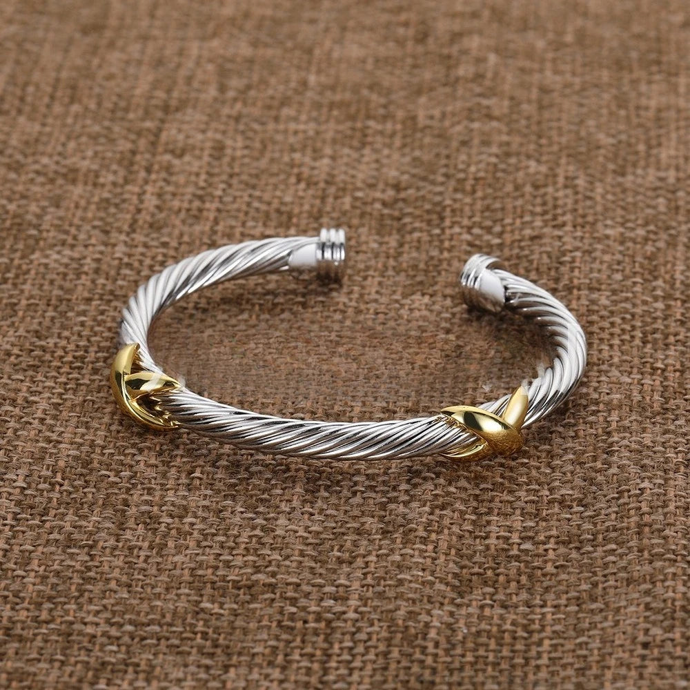 Bracelet Is Cuff Type Moissanite