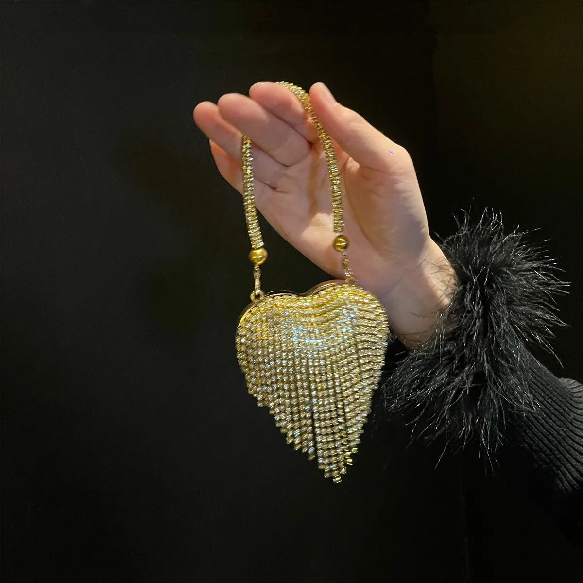 Clutch Heart Shape Diamond