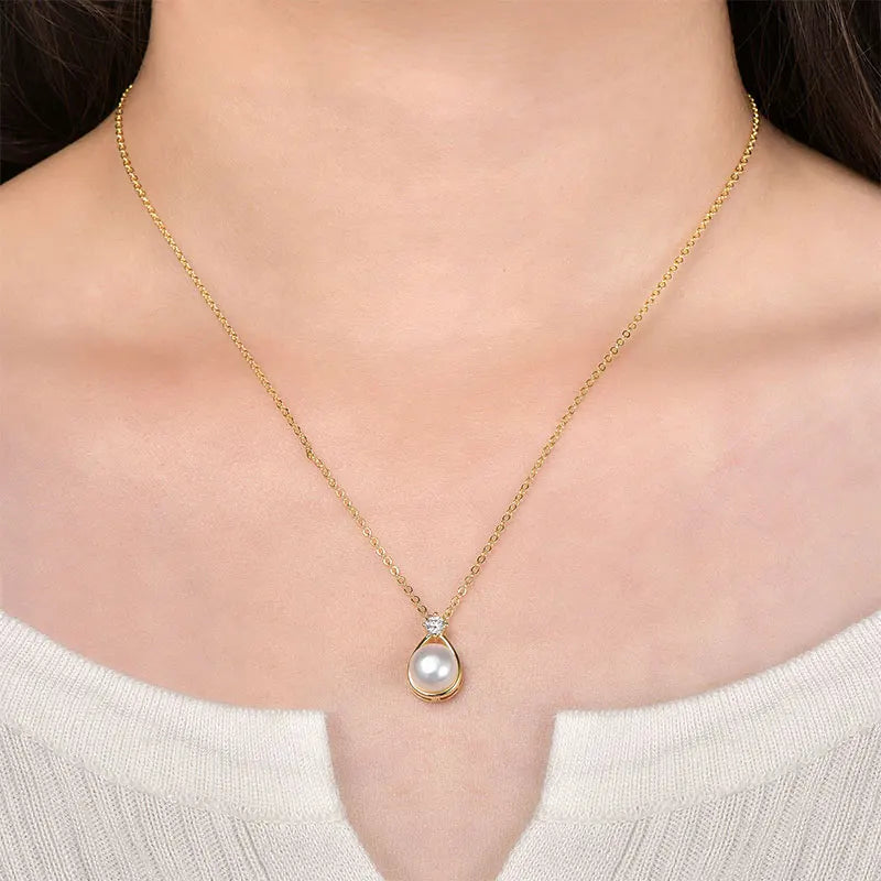 Pearl Moissanite Necklace 14K Gold Freshwater