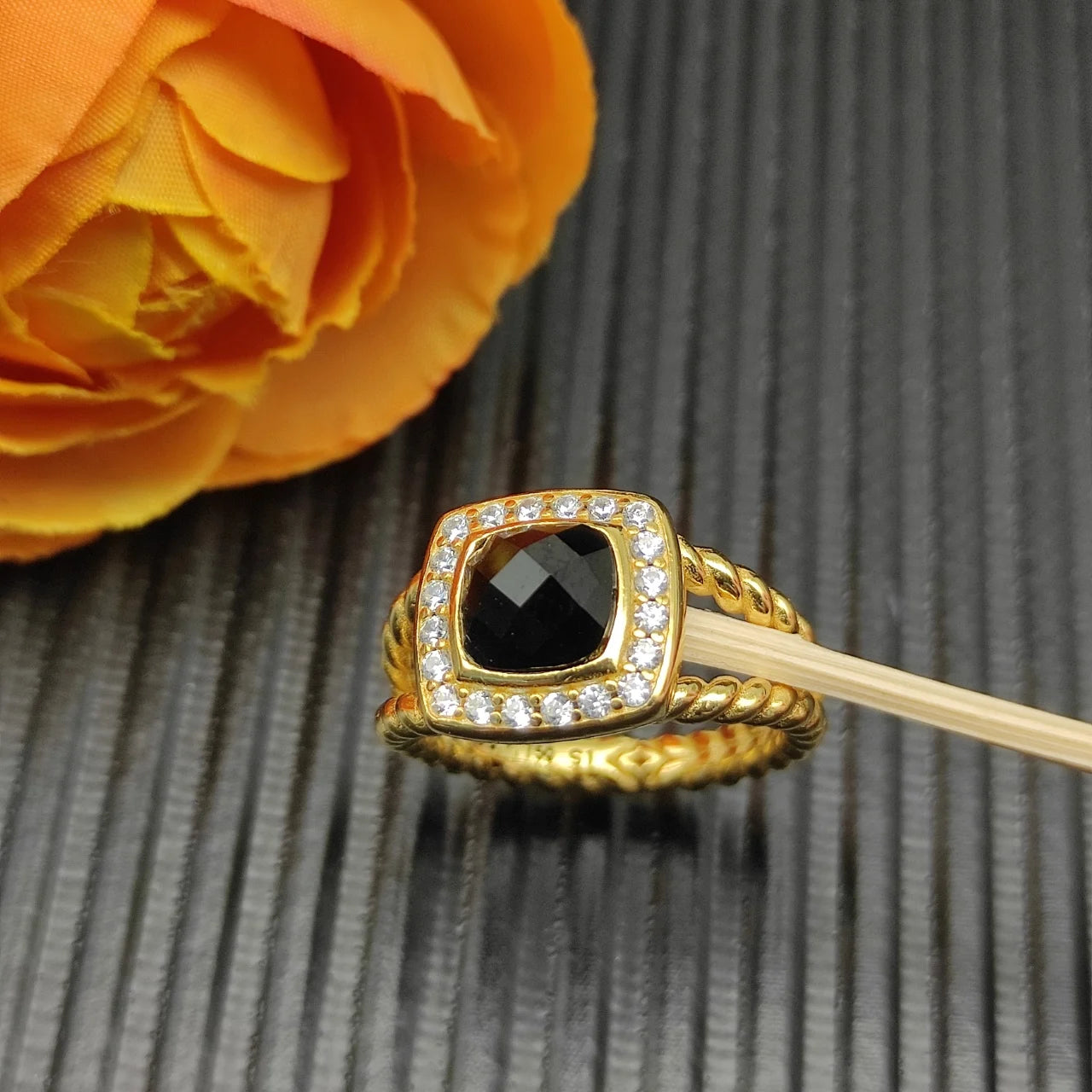 Rings None Collection Zircon