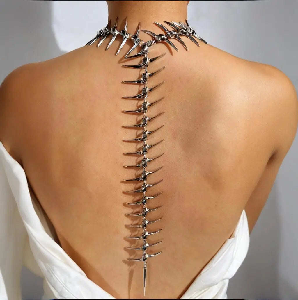 Necklace Thorn Skeleton