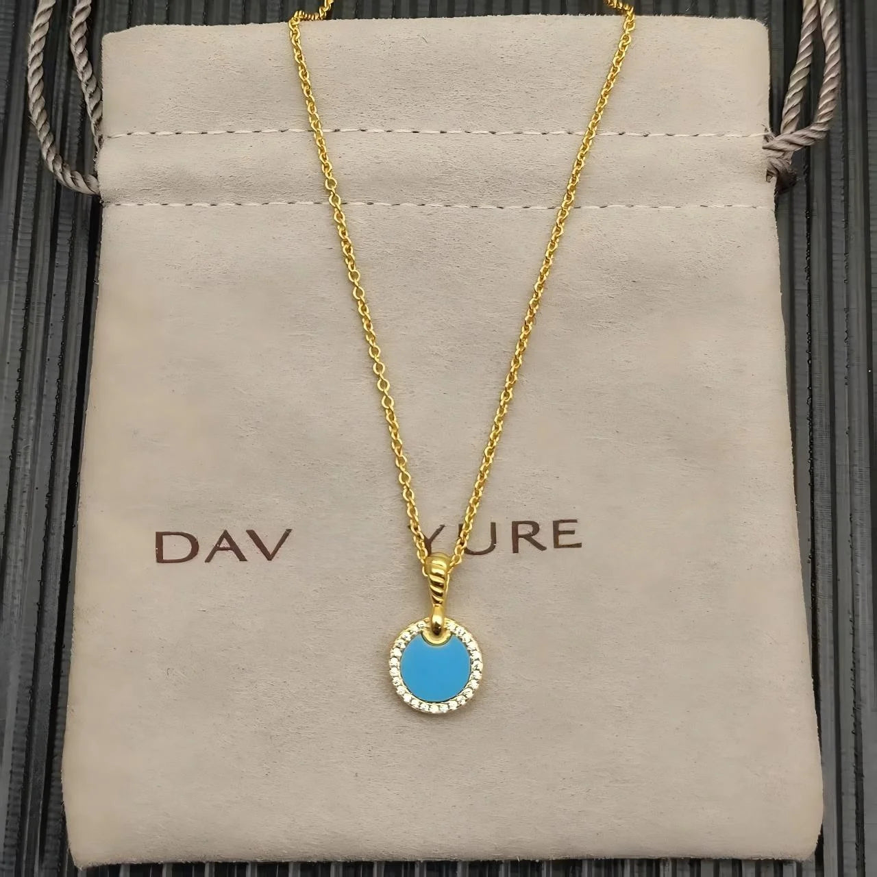 Necklace and Bracelet Set Gold