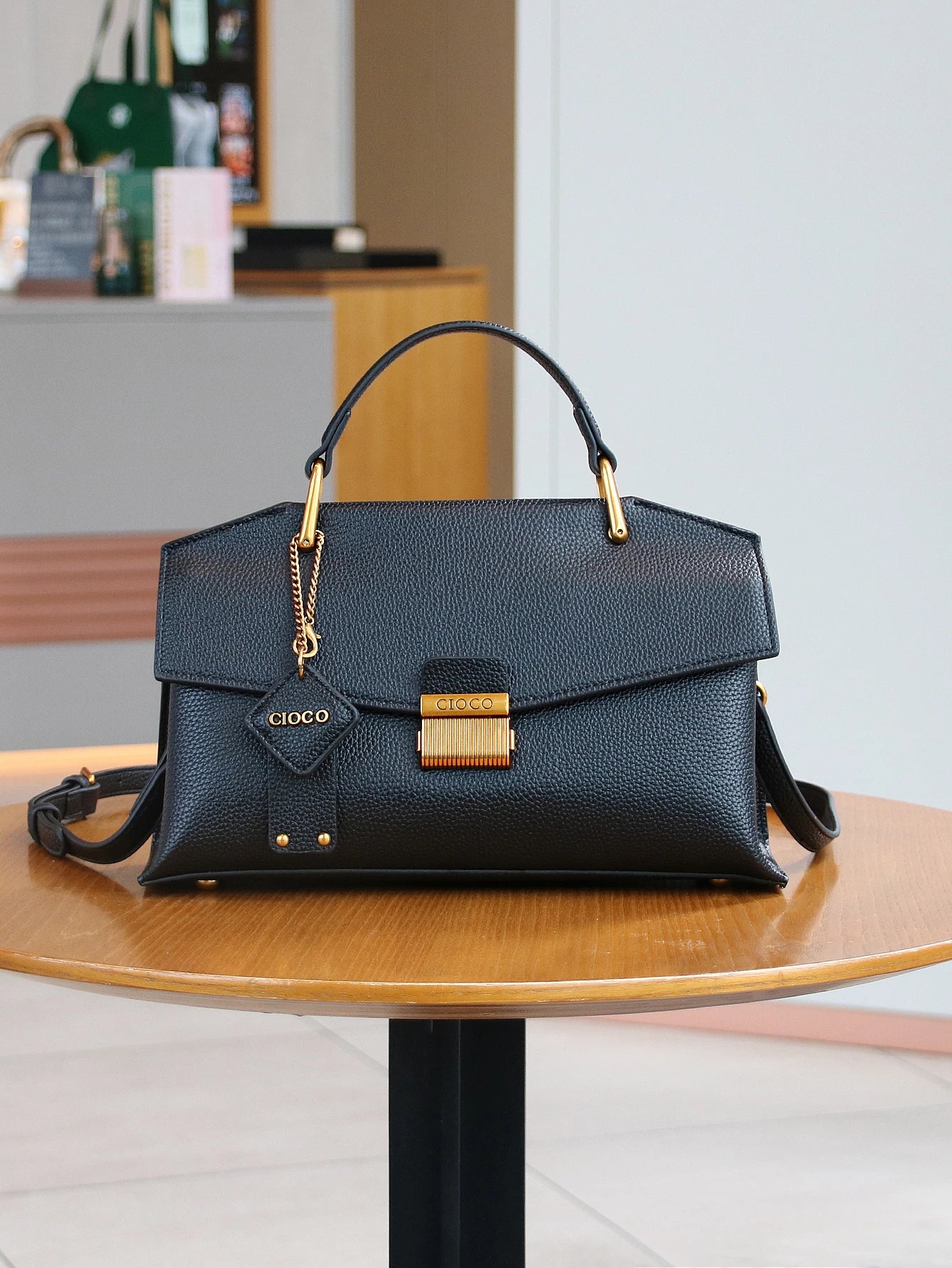 Handbag Leather