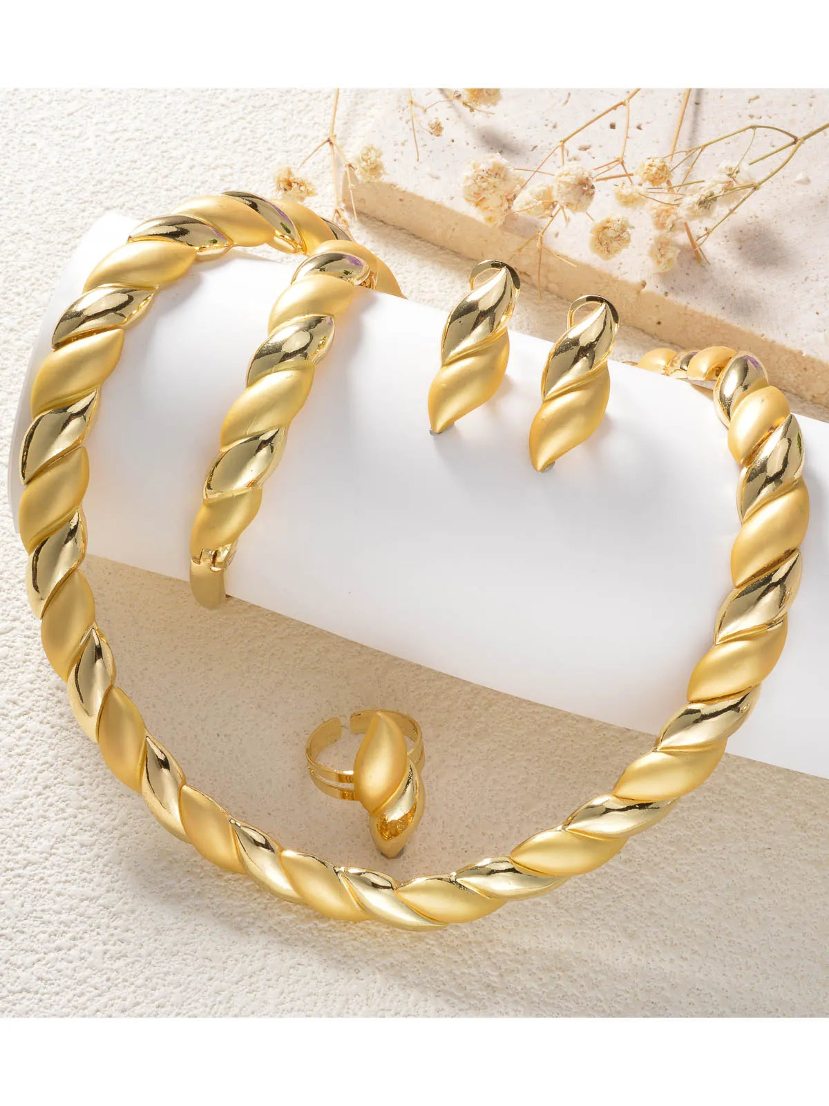 Jewelry Set Dubai Luxury Necklace Ring Earrings Bracelet