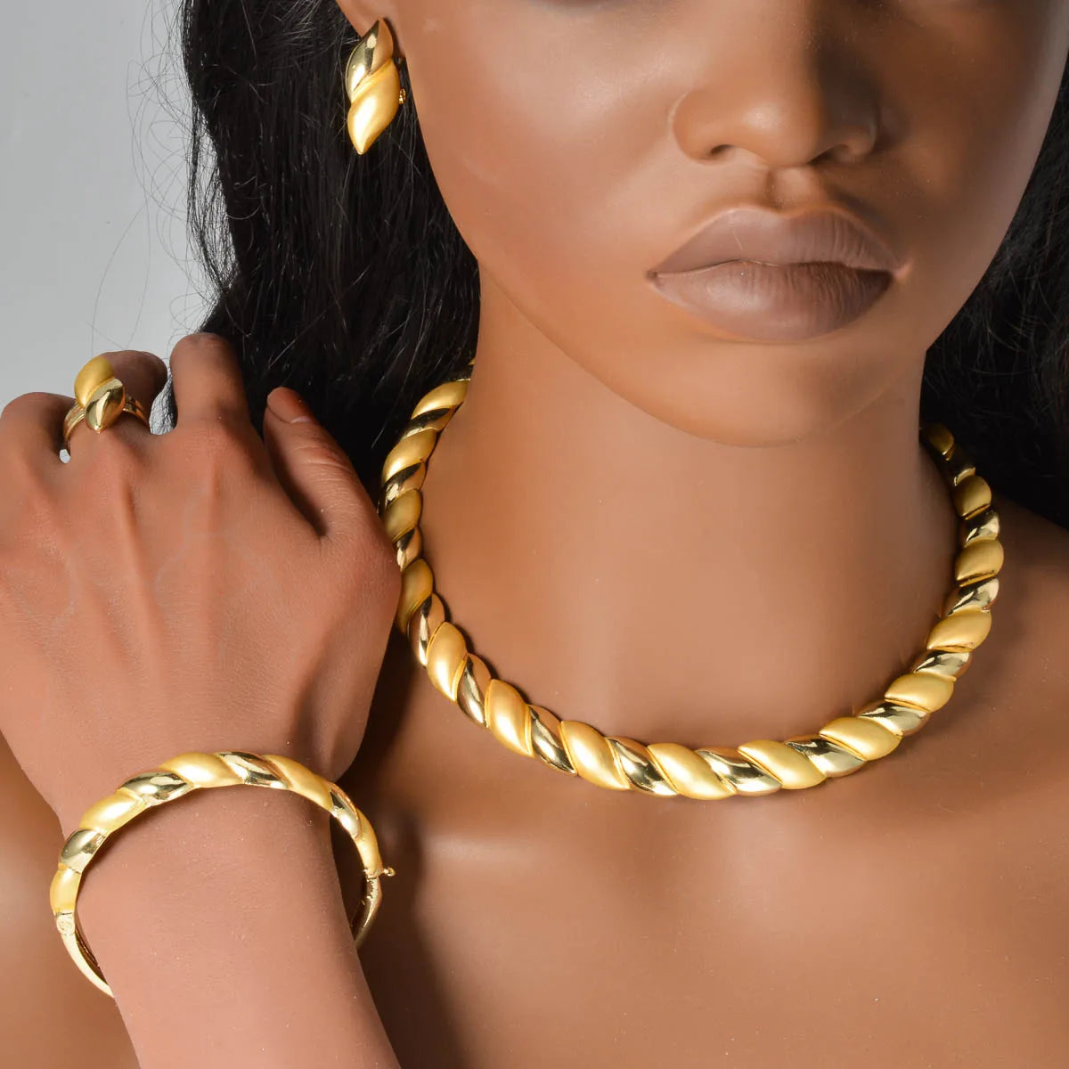 Jewelry Set Dubai Luxury Necklace Ring Earrings Bracelet