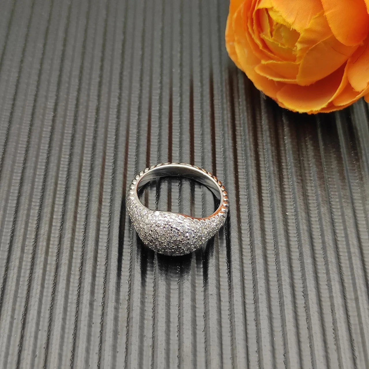 Rings None Collection Zircon