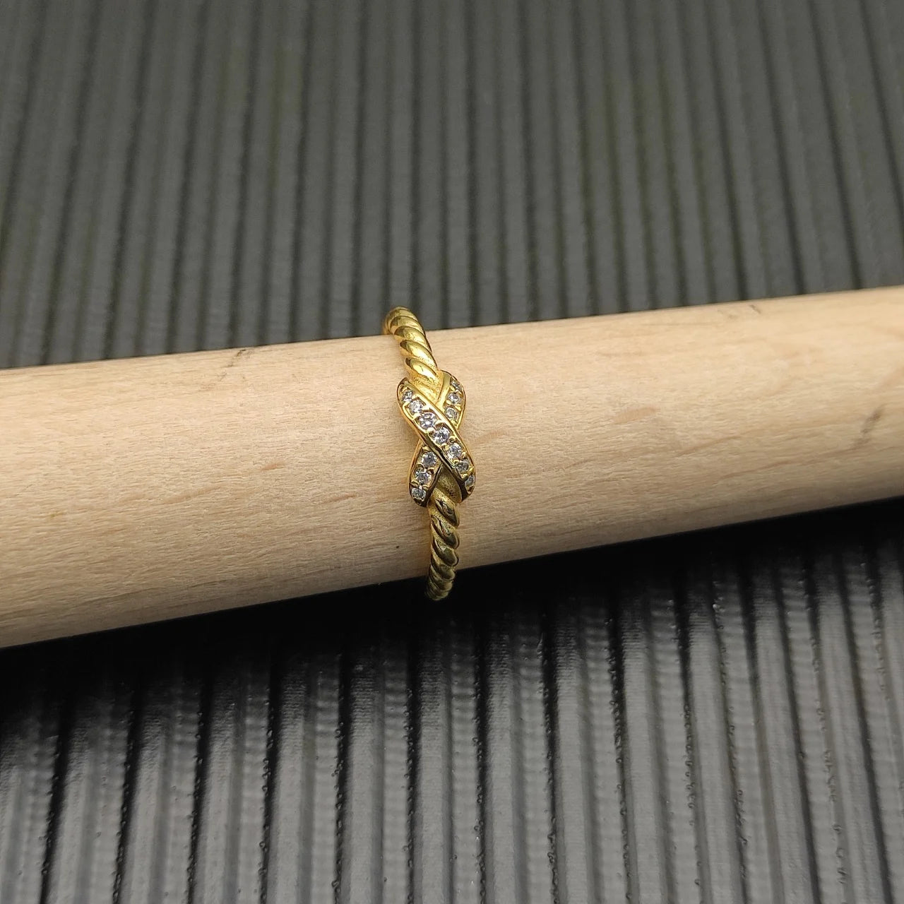Rings None Collection Zircon