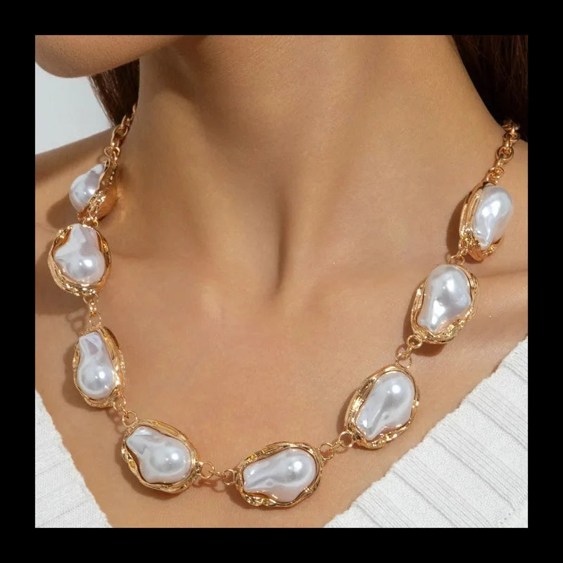 Earrings & Necklace Pearl Set