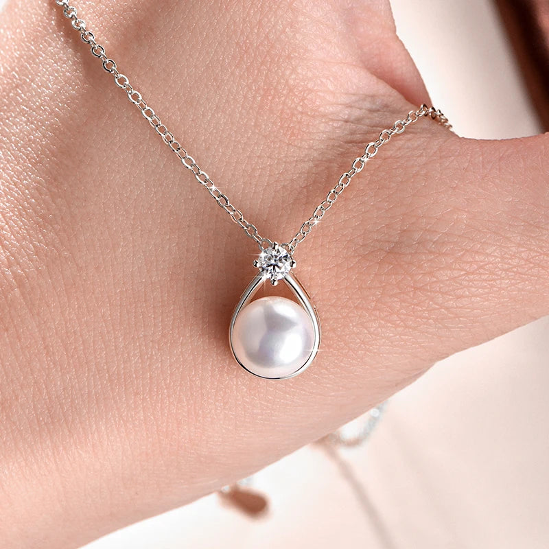 Pearl Moissanite Necklace 14K Gold Freshwater