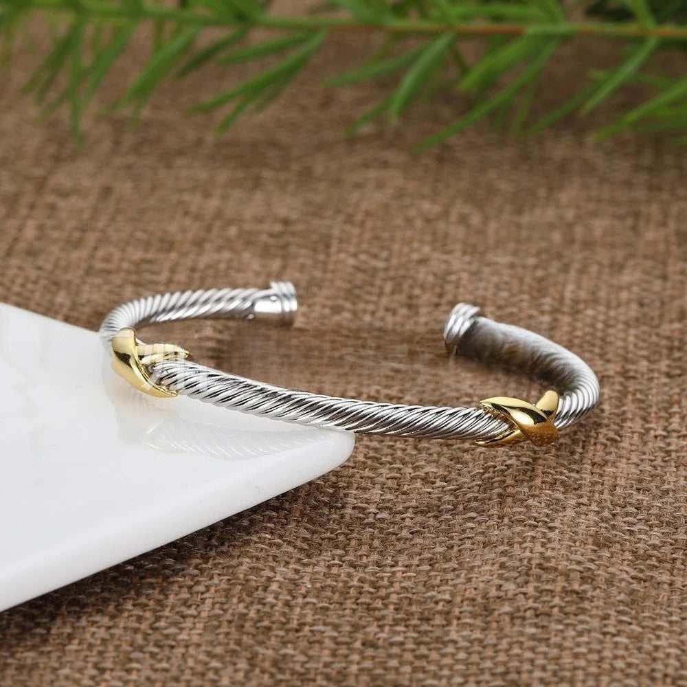 Bracelet Is Cuff Type Moissanite