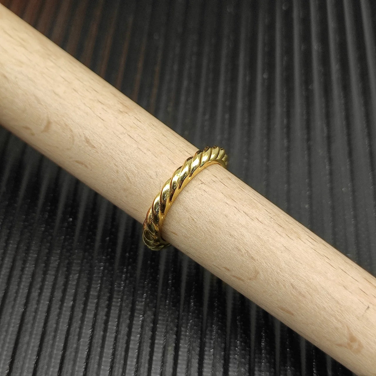 Rings None Collection Zircon