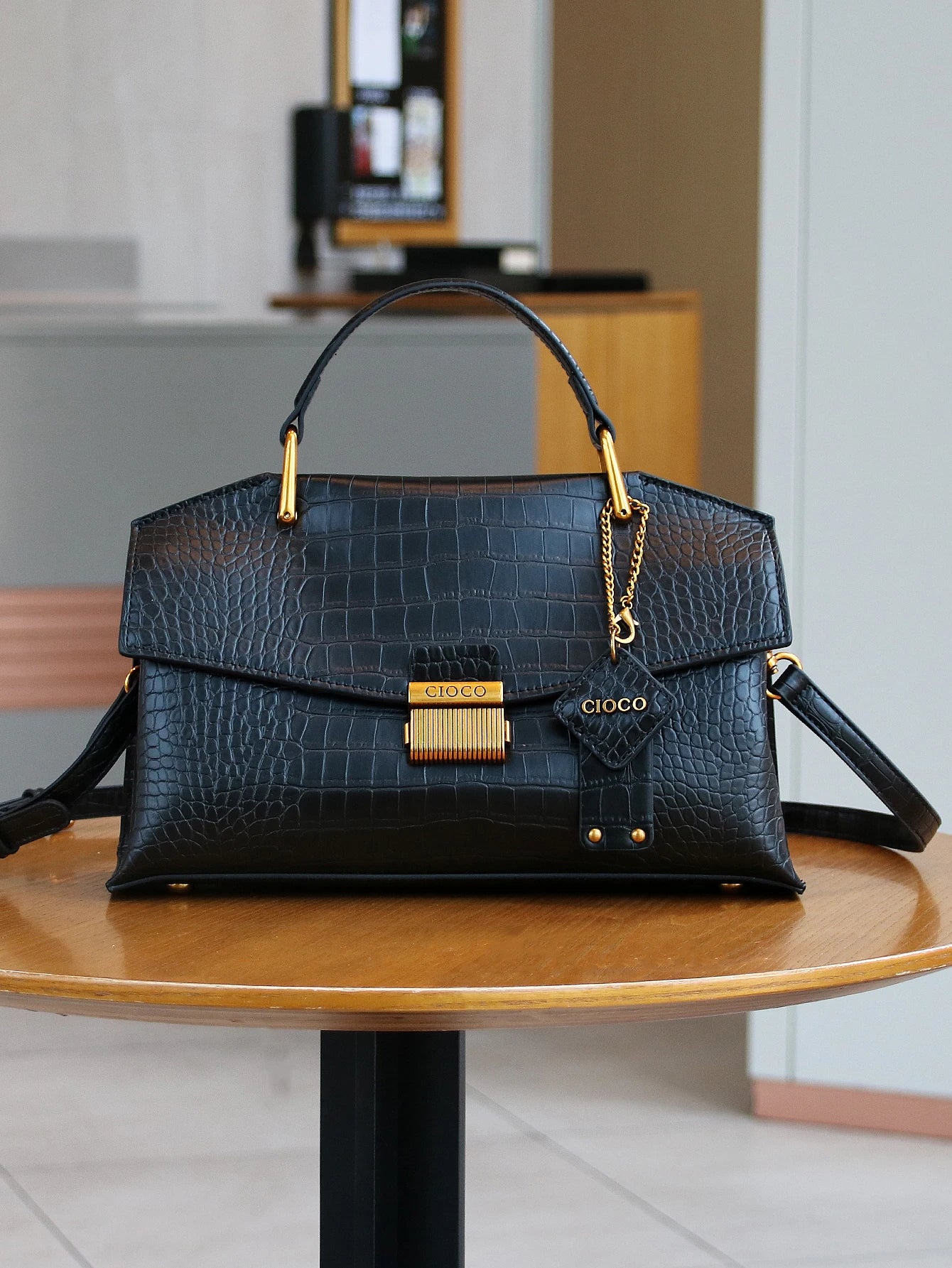 Handbag Leather