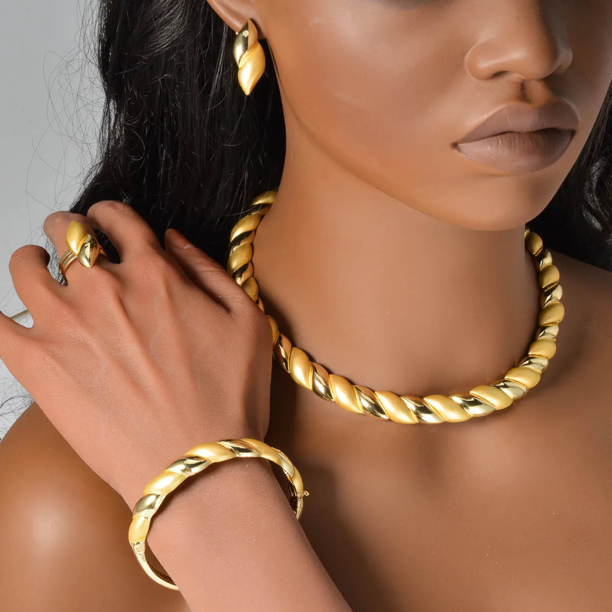 Jewelry Set Dubai Luxury Necklace Ring Earrings Bracelet