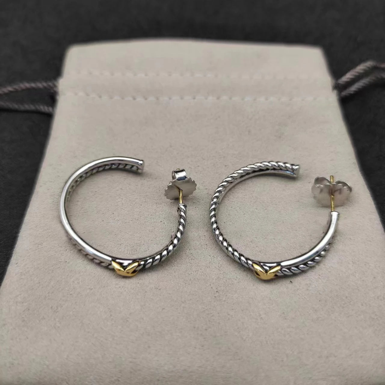 Sterling Silver Zircon Stud Earrings 925